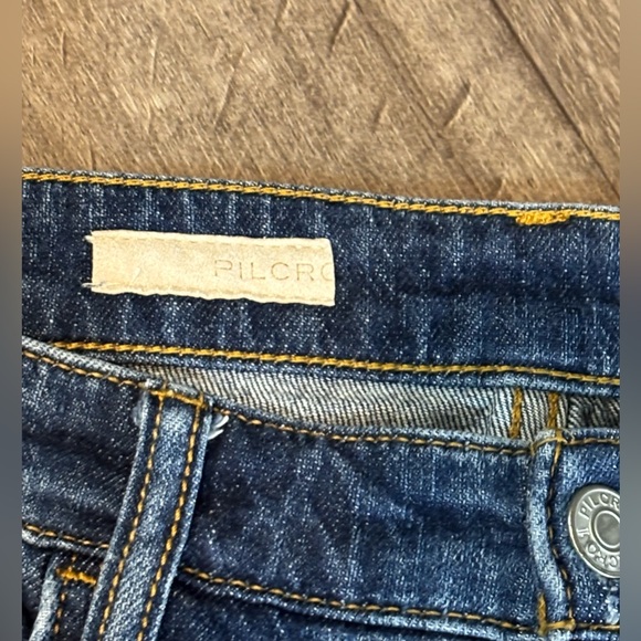 Pilcro Women’s Size 28 Slim Boyfriend Crop Jeans - Picture 3 of 9